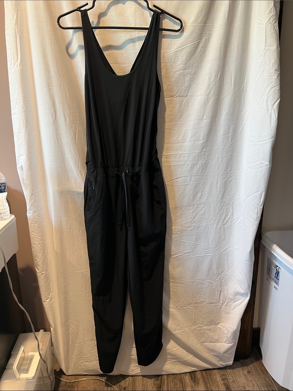 Women’s Patagonia small fleetwith jumpsuit/romper in black. Lightweight